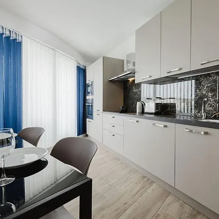 Seabreeze Flat 5 By Homely Malta! Apartment
