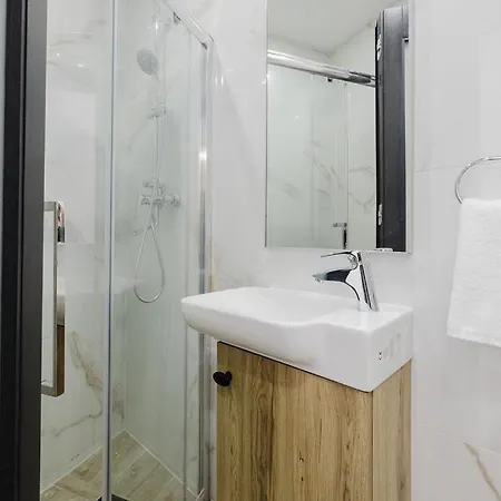 Seabreeze Flat 5 By Homely Malta! * St. Paul's Bay