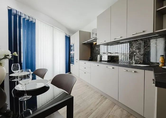 Seabreeze Flat 5 By Homely Malta! Apartment