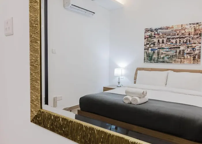 Seabreeze Flat 5 By Homely Malta! Apartment St. Paul's Bay