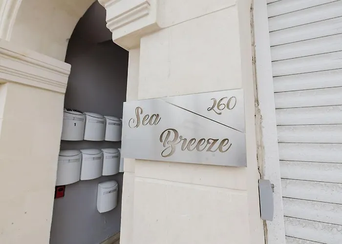 Seabreeze Flat 5 By Homely Malta! St. Paul's Bay