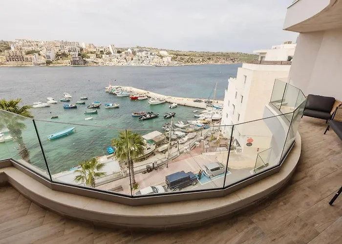 Seabreeze Flat 5 By Homely Malta! Διαμέρισμα Σεντ Πόλς Μπέι