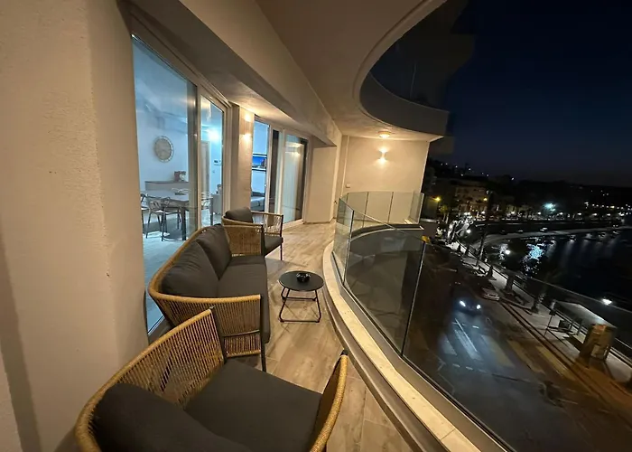 Seabreeze Flat 5 By Homely Malta! Διαμέρισμα
